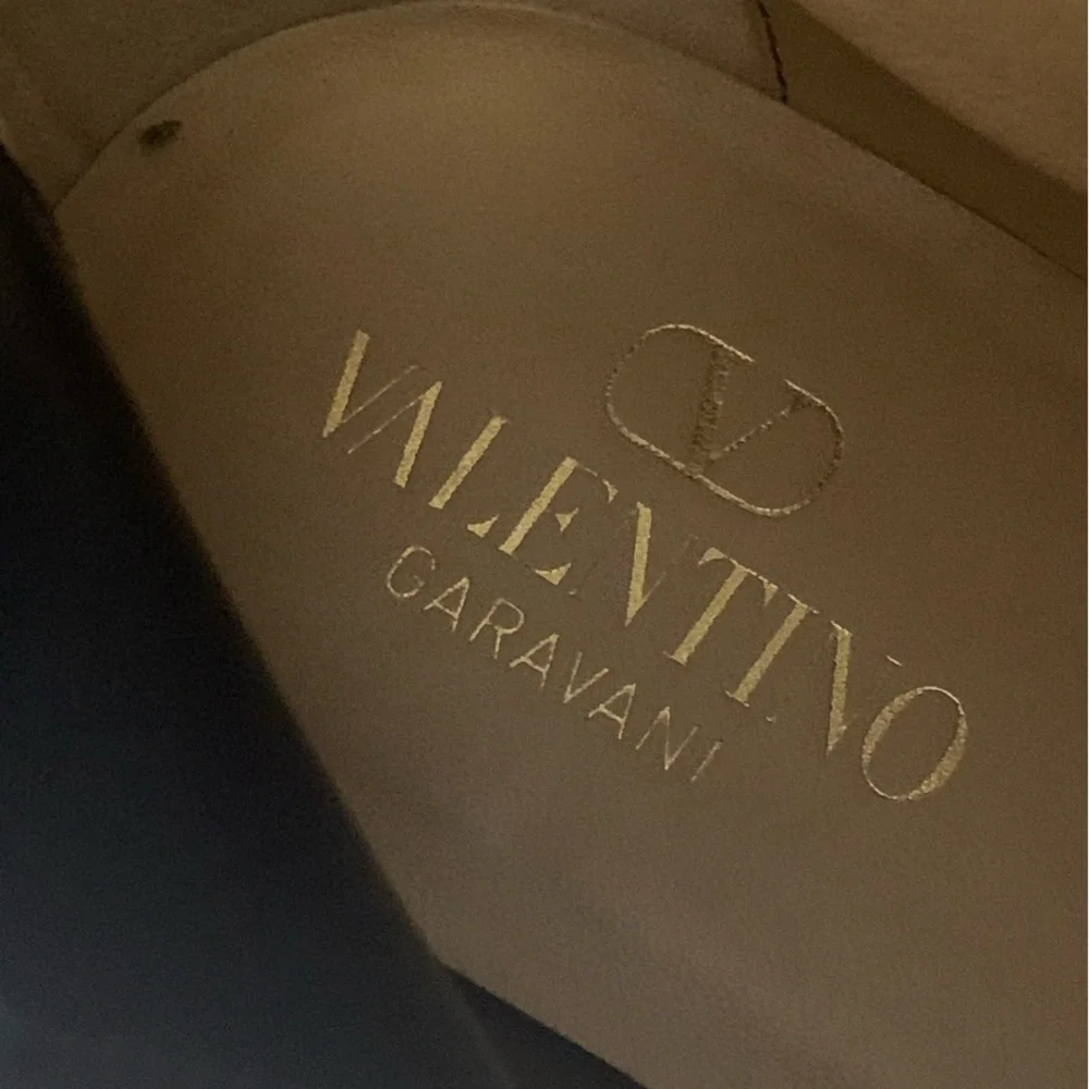 Valentino Garavani 40mm VLogo Locker Boots Size 40